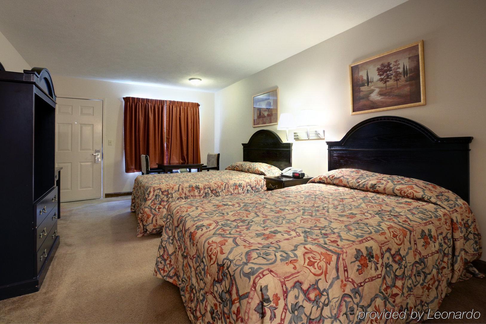 Oak Tree Inn Eupora Номер фото