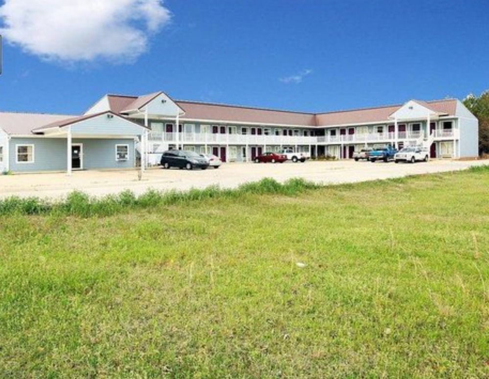 Oak Tree Inn Eupora Екстер'єр фото