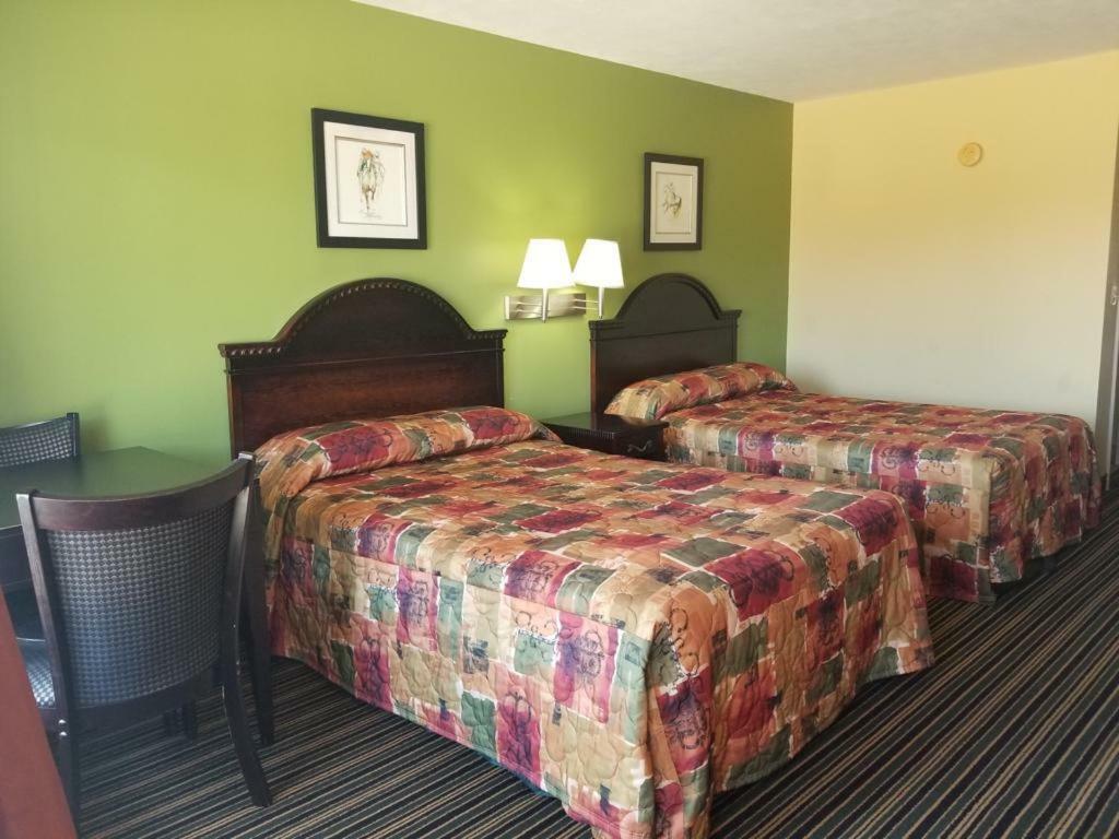 Oak Tree Inn Eupora Екстер'єр фото
